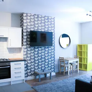  Apartment Highfield